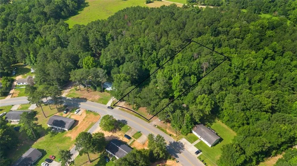 2420 Grandview Drive NE Milledgeville, GA 31061