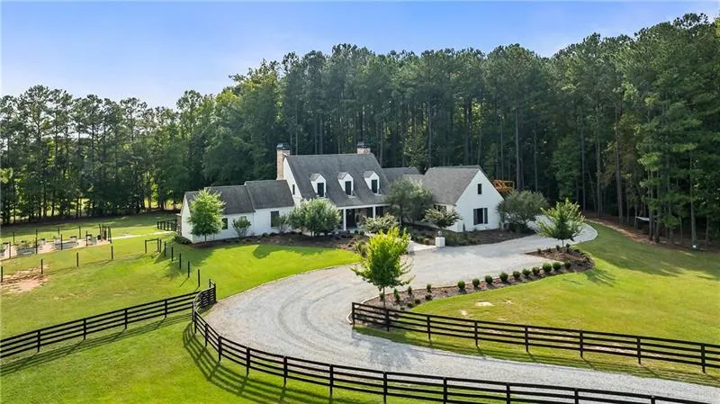 7255 Old Rico Road Chattahoochee Hills, GA 30268