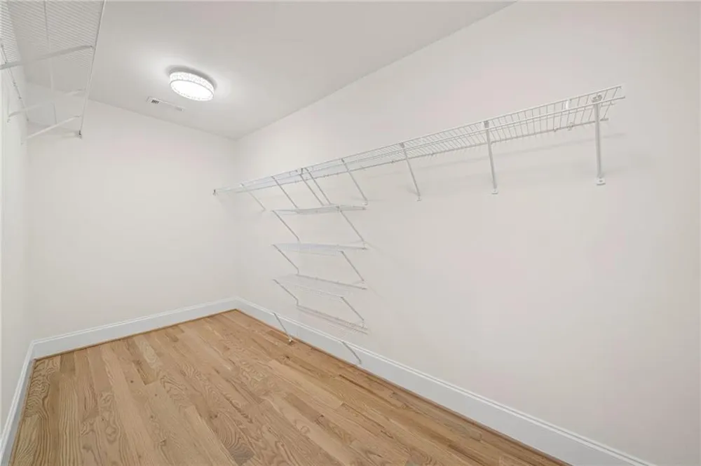 2599 Brookline Circle Brookhaven, GA 30319