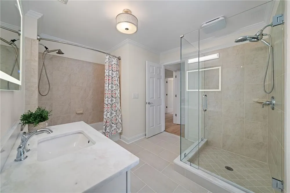 2599 Brookline Circle Brookhaven, GA 30319