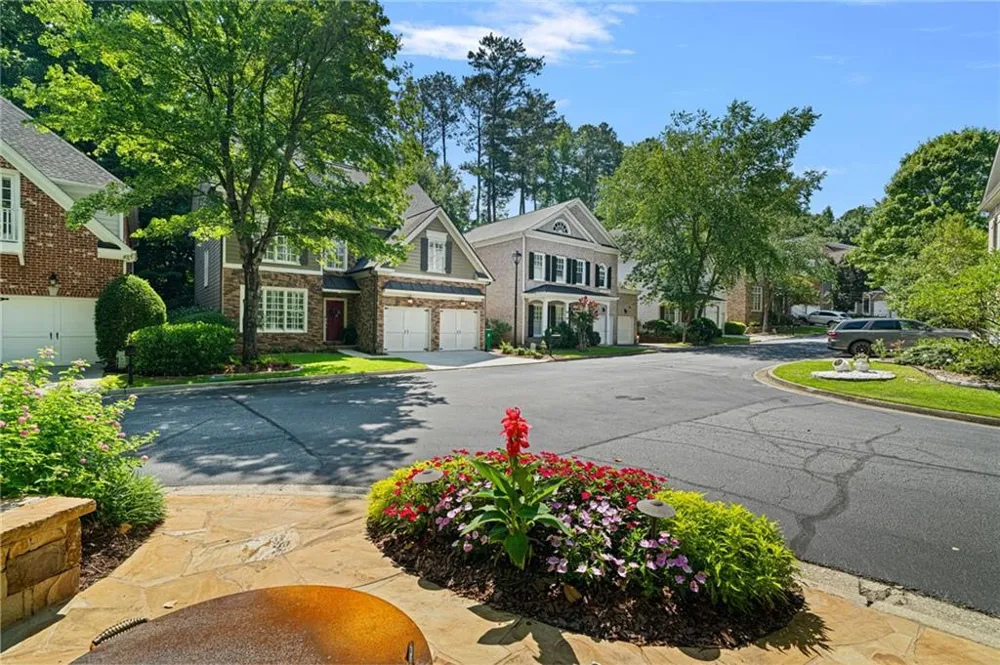 2599 Brookline Circle Brookhaven, GA 30319