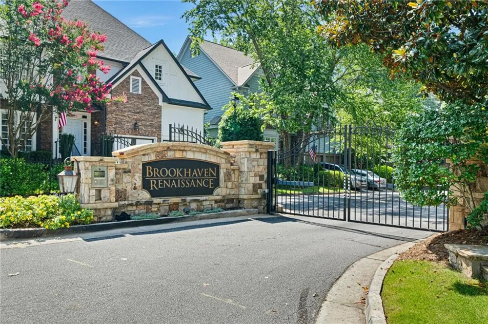 2599 Brookline Circle Brookhaven, GA 30319