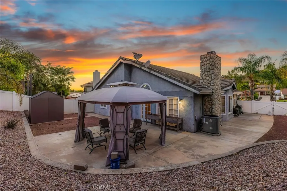 23257 Canyon Lake Drive Canyon Lake, CA 92587
