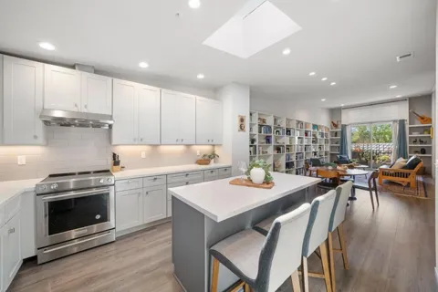 101 Jewell Street #8