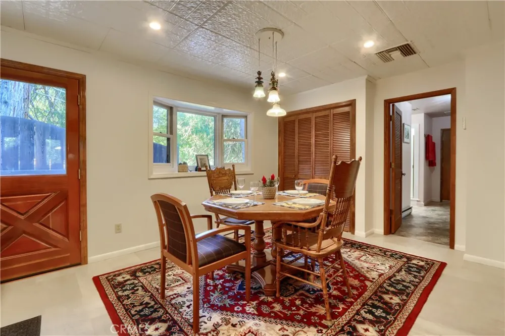 39597 Evergreen Oakhurst, CA 93644