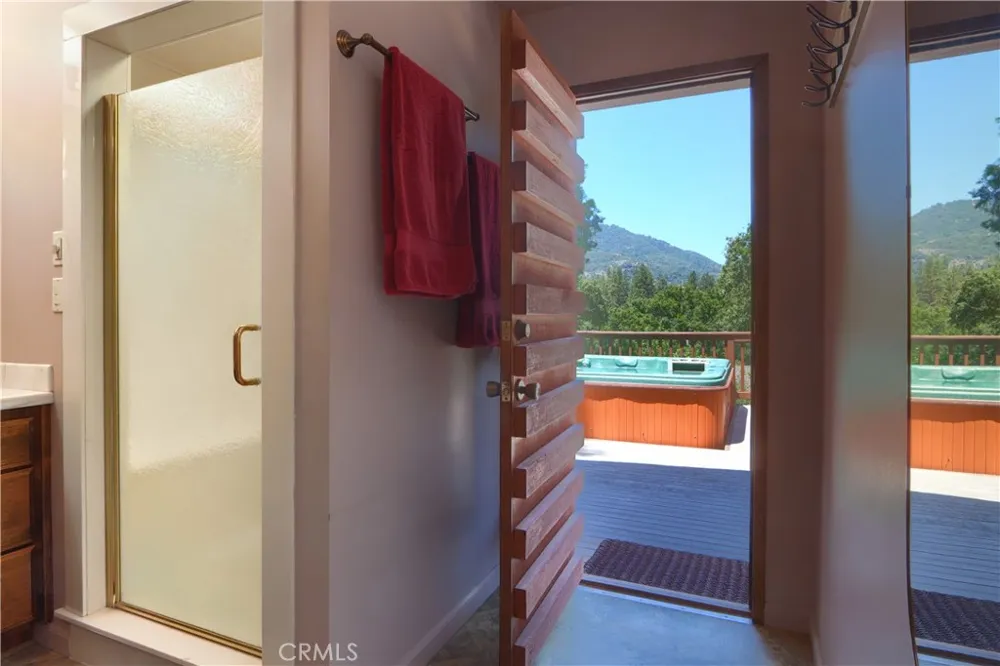 39597 Evergreen Oakhurst, CA 93644