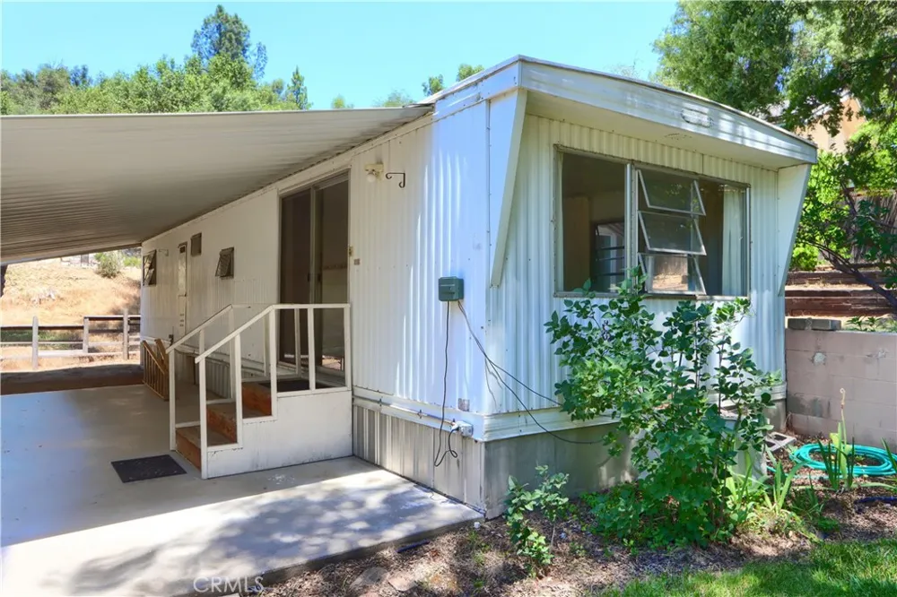 39597 Evergreen Oakhurst, CA 93644