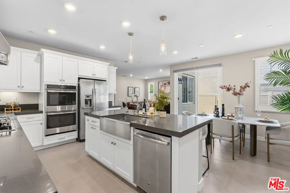 41 Savannah Court Pomona, CA 91766
