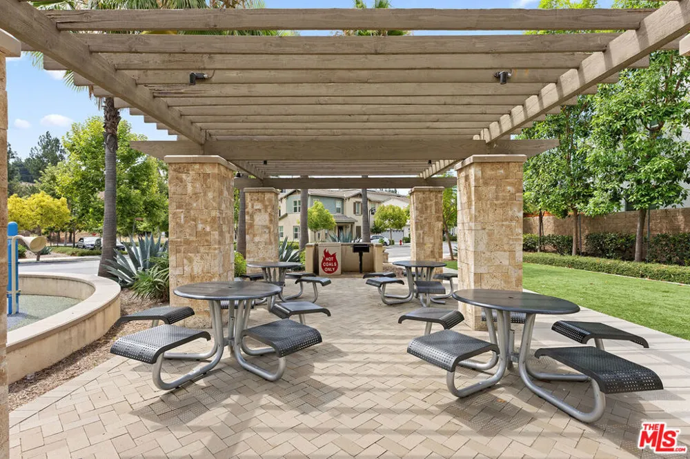 41 Savannah Court Pomona, CA 91766
