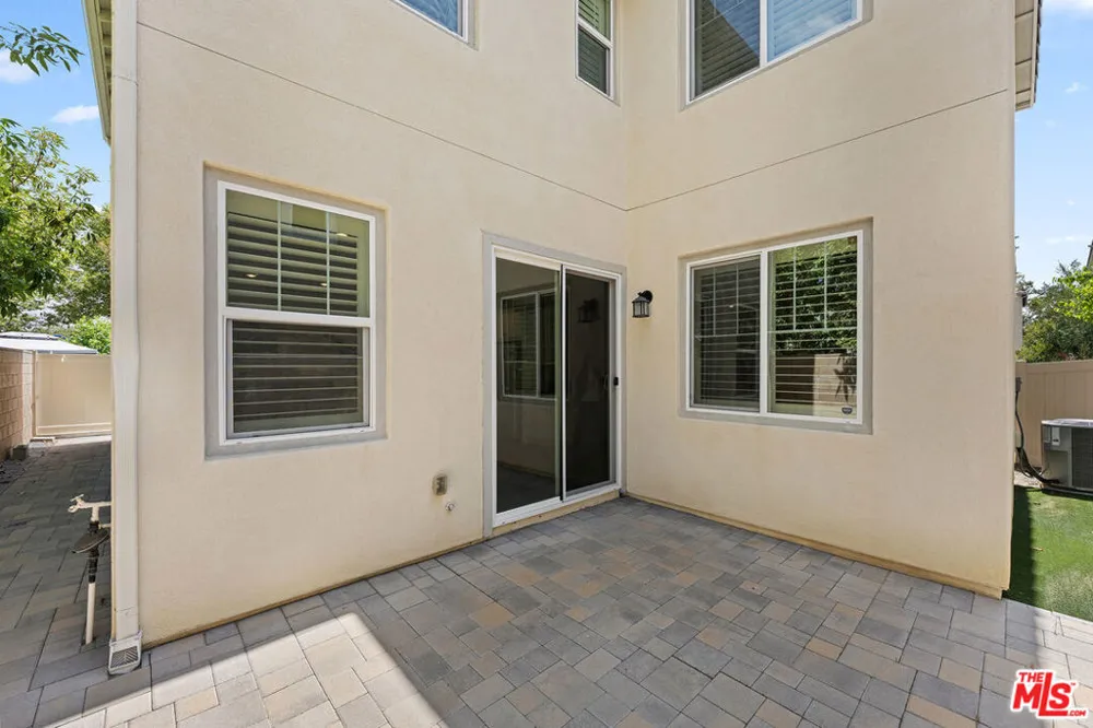 41 Savannah Court Pomona, CA 91766
