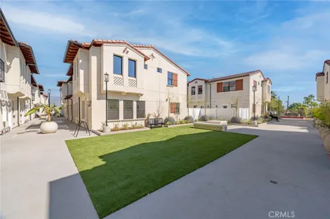 150 New Ave #2