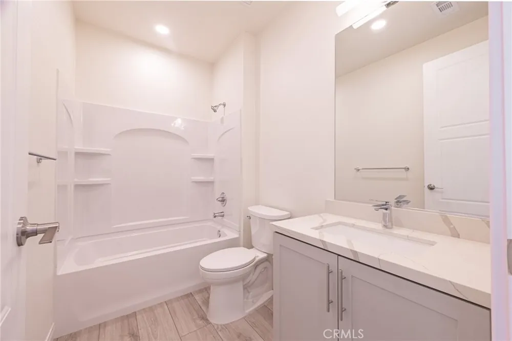 150 New Ave #2 Monterey Park, CA 91755