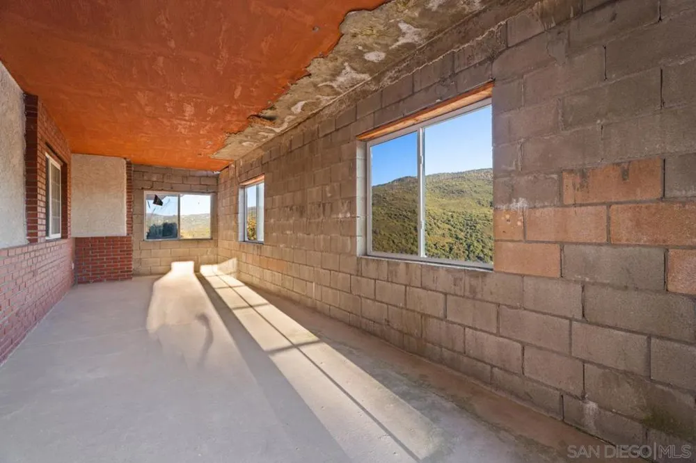 2101 Coulter Lane Julian, CA 92036