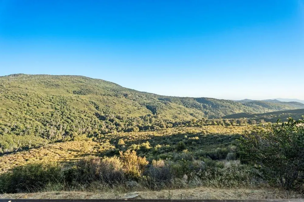 2101 Coulter Lane Julian, CA 92036