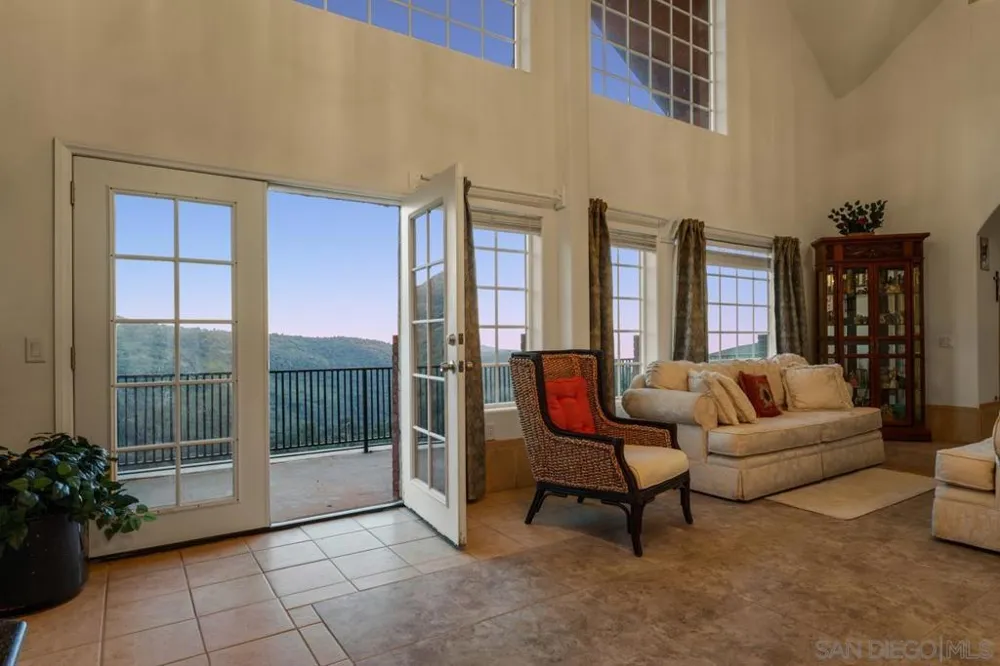 2101 Coulter Lane Julian, CA 92036