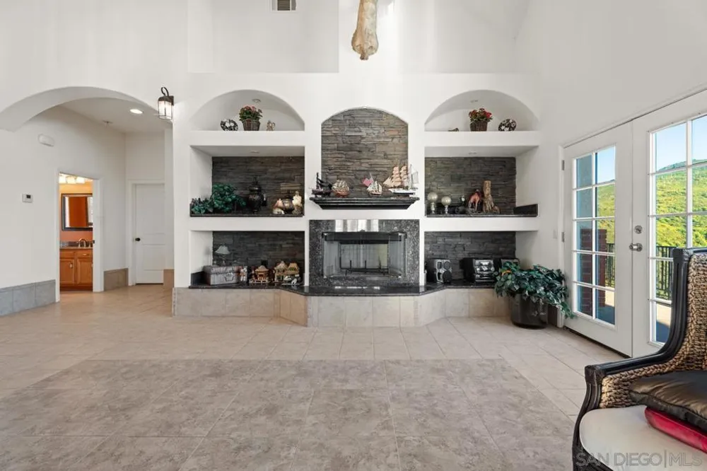2101 Coulter Lane Julian, CA 92036