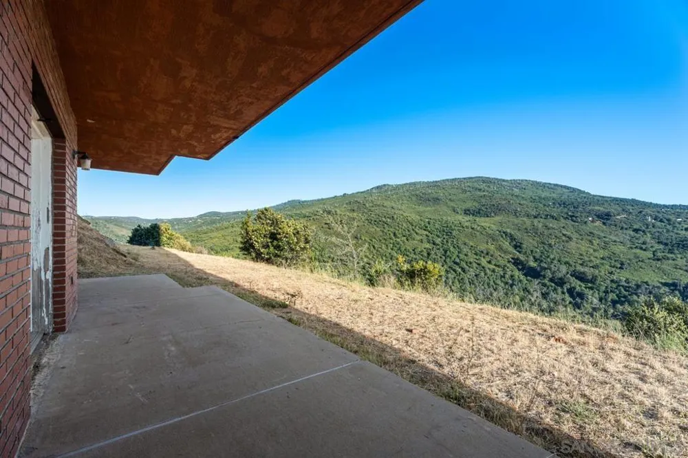 2101 Coulter Lane Julian, CA 92036
