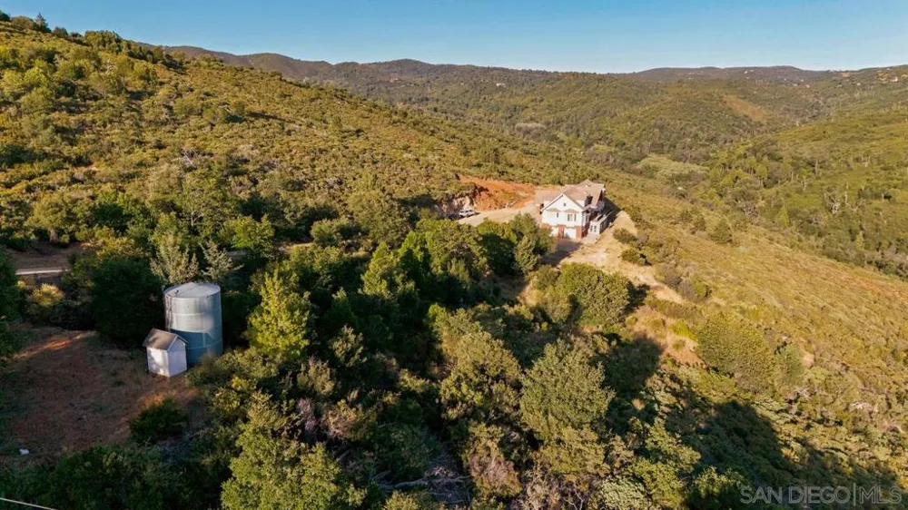 2101 Coulter Lane Julian, CA 92036