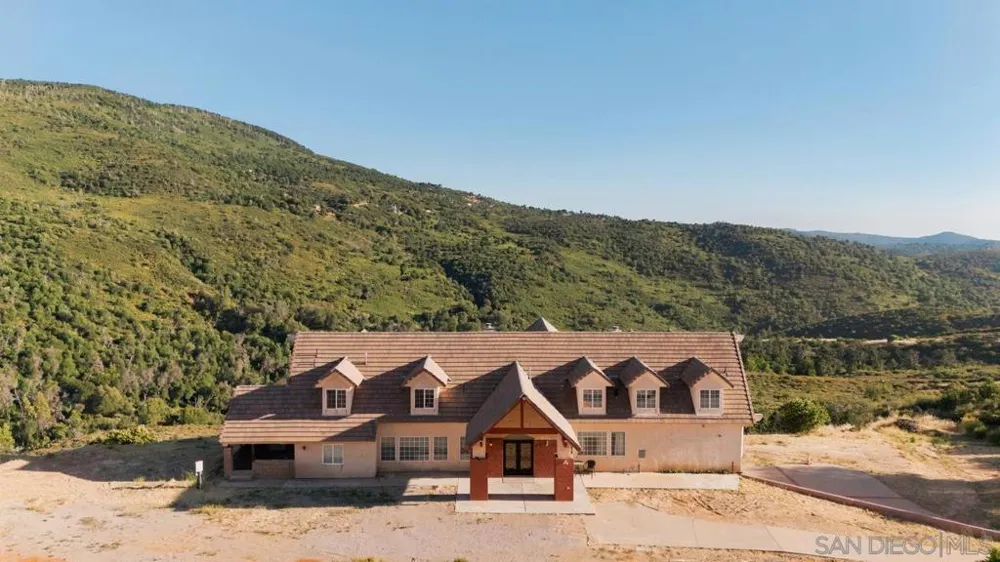 2101 Coulter Lane Julian, CA 92036