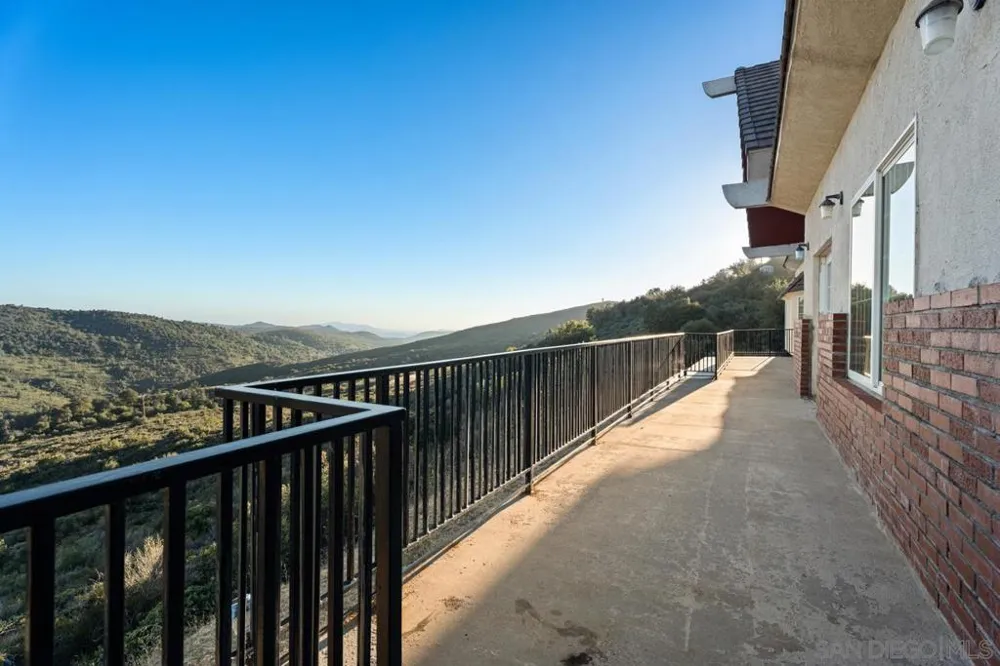 2101 Coulter Lane Julian, CA 92036