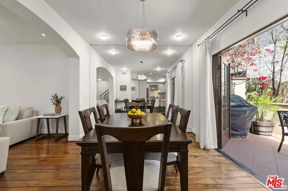 908 17th Street #4 Santa Monica, CA 90403