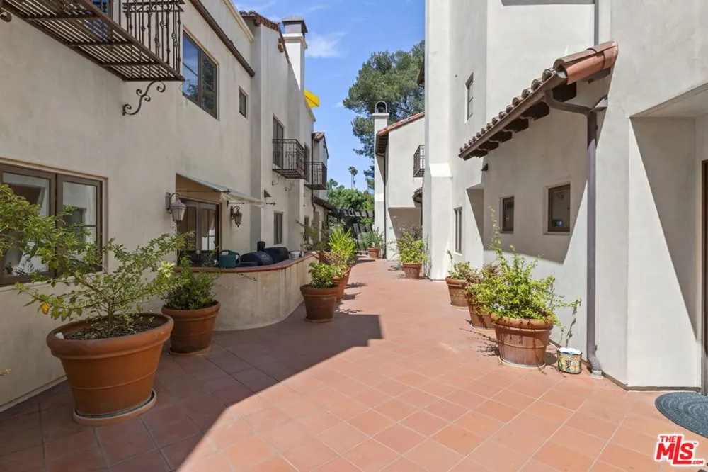 908 17th Street #4 Santa Monica, CA 90403