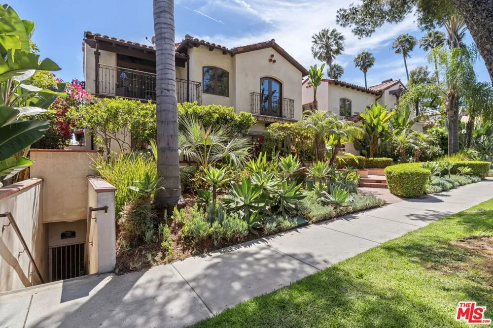 908 17th Street #4 Santa Monica, CA 90403