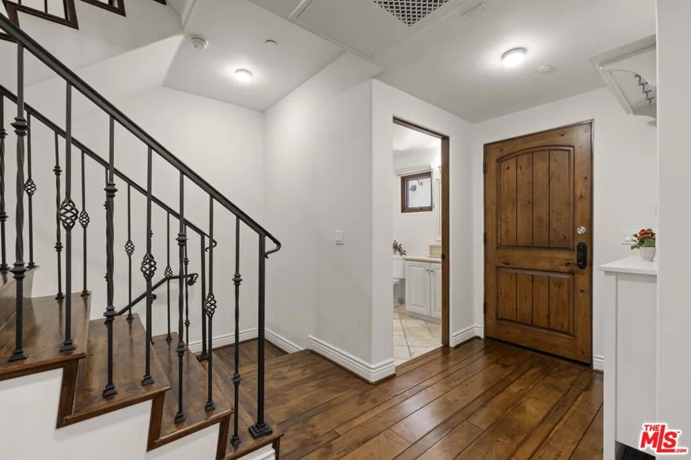 908 17th Street #4 Santa Monica, CA 90403