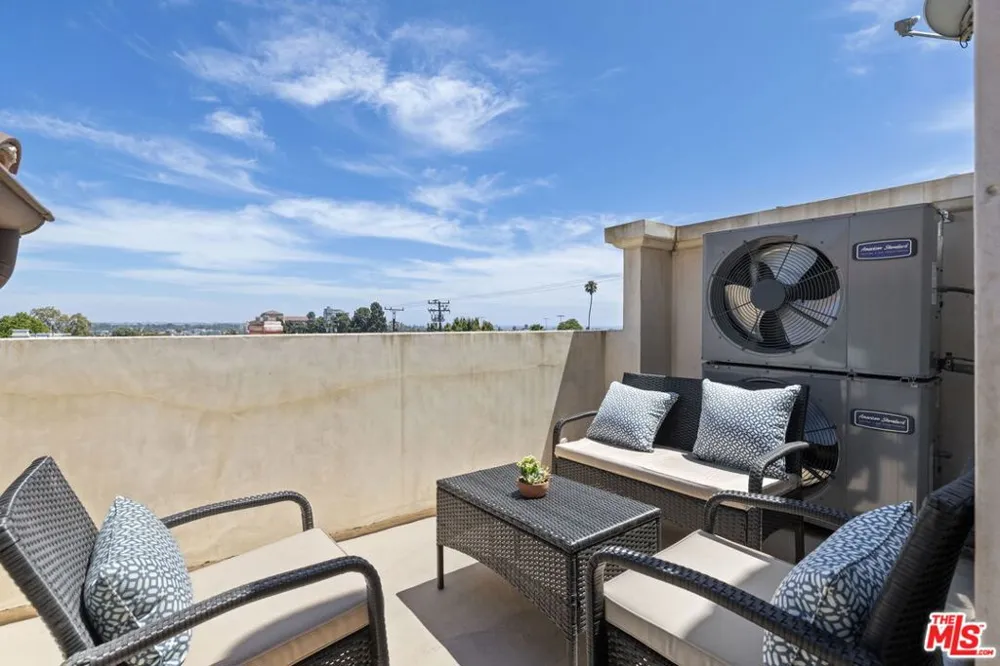 908 17th Street #4 Santa Monica, CA 90403