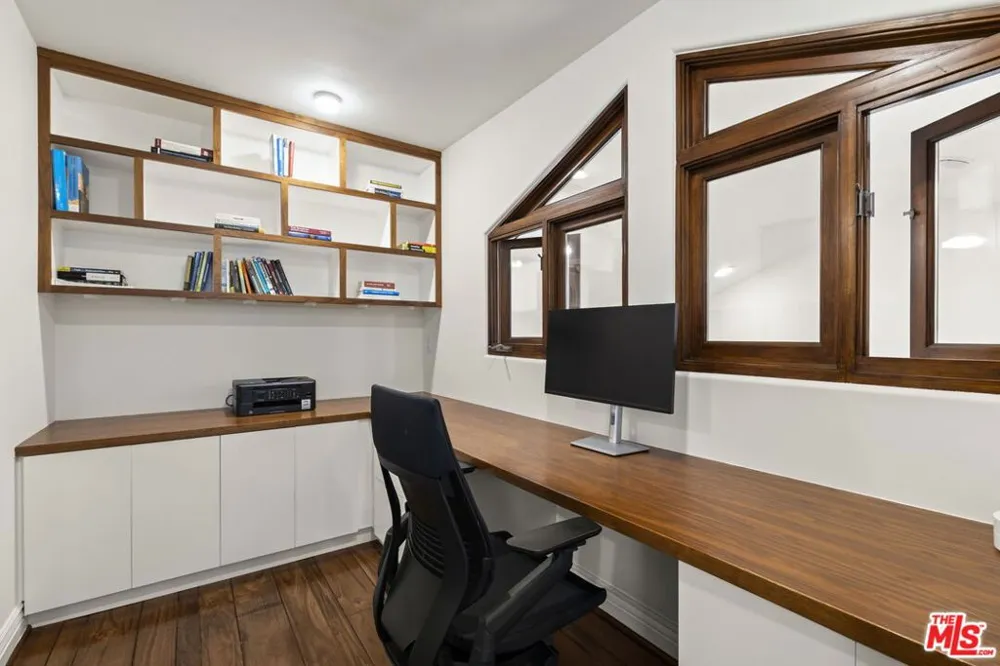908 17th Street #4 Santa Monica, CA 90403