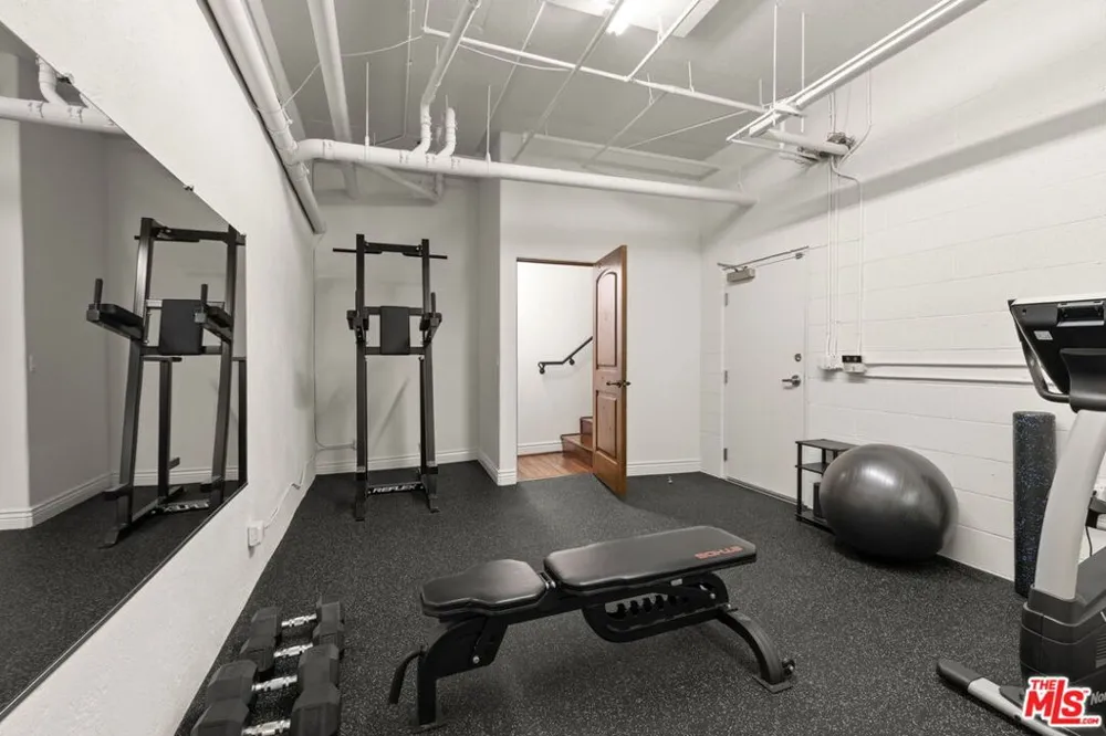 908 17th Street #4 Santa Monica, CA 90403