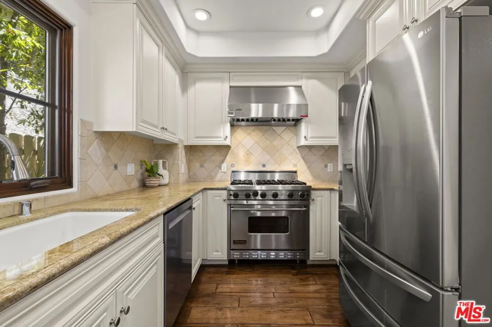 908 17th Street #4 Santa Monica, CA 90403