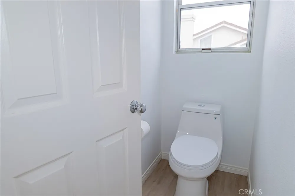 13382 S Presidio Tustin, CA 92782