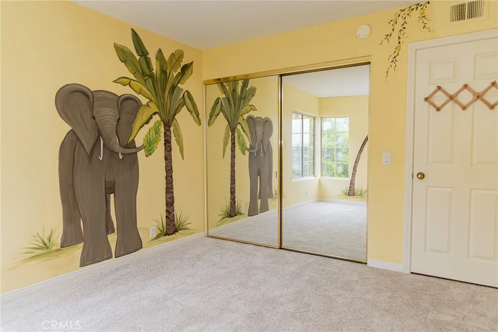 13382 S Presidio Tustin, CA 92782