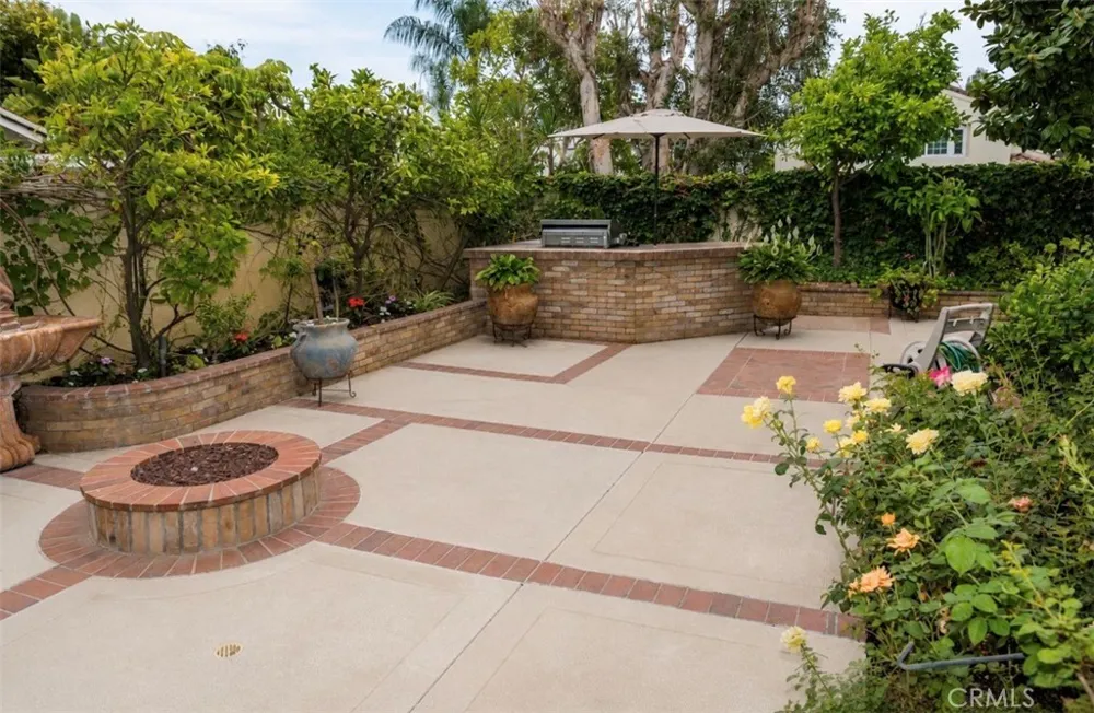 13382 S Presidio Tustin, CA 92782