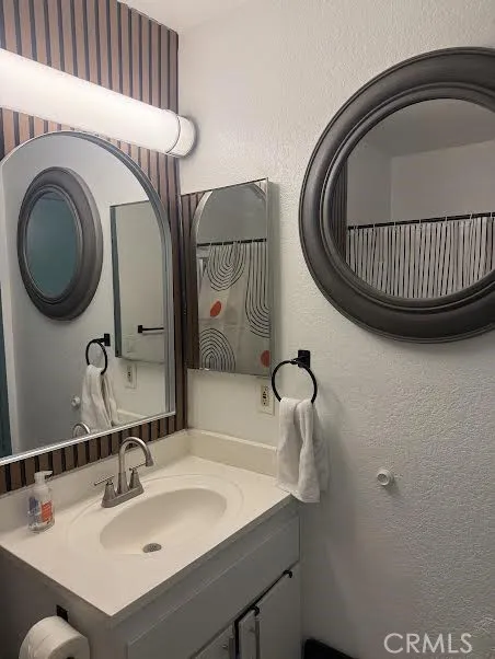 2655 Shadow Hills #37 San Bernardino, CA 92407