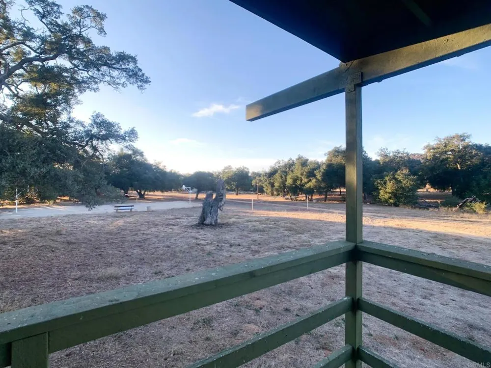 24352 Featherstone Canyon Rd Lakeside, CA 92040