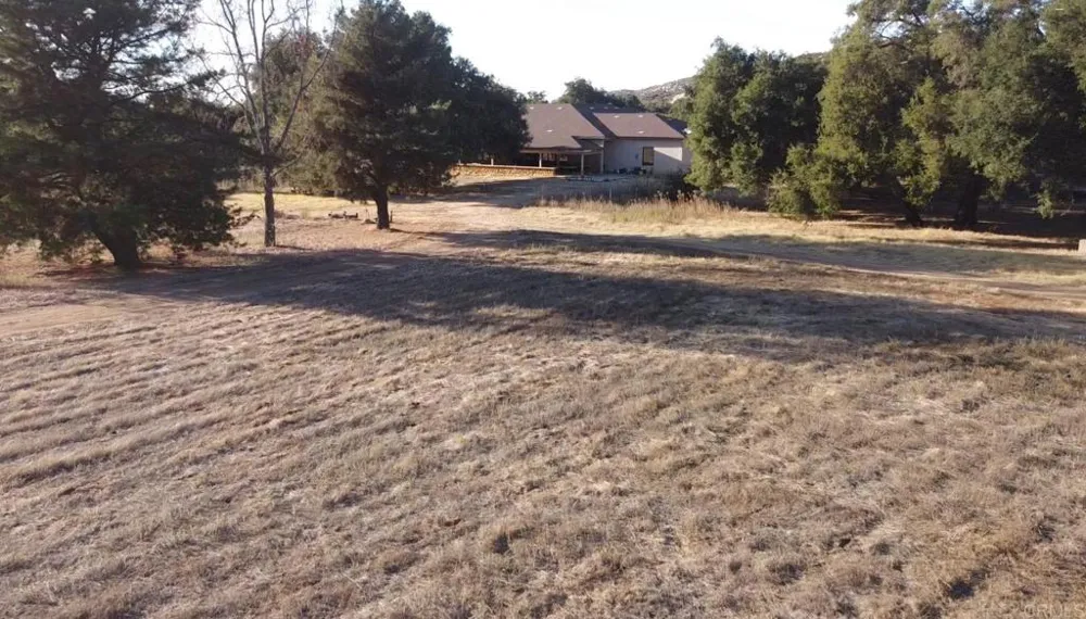 24352 Featherstone Canyon Rd Lakeside, CA 92040