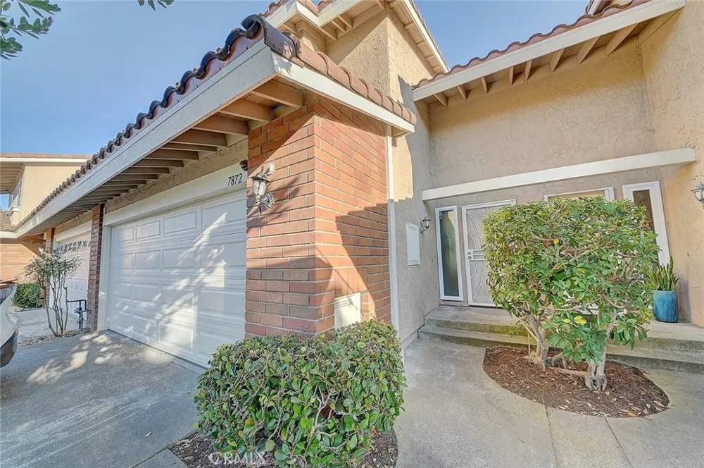 7872 Seabreeze Drive #62 Huntington Beach, CA 92648