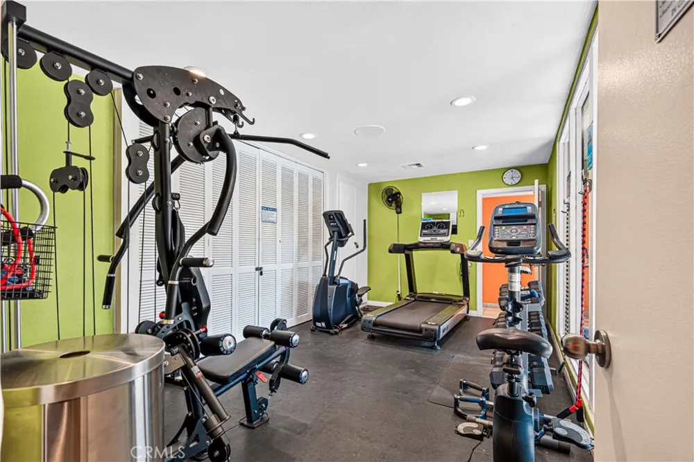1024 Palo Verde Avenue Long Beach, CA 90815