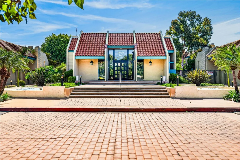 1024 Palo Verde Avenue Long Beach, CA 90815