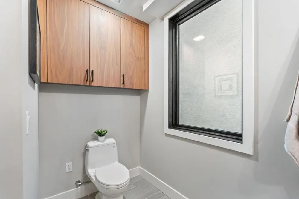221 Hope Street Mountain View, CA 94041