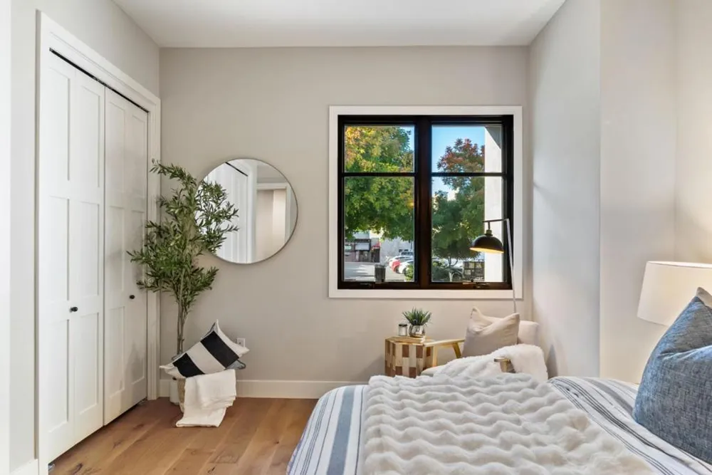 221 Hope Street Mountain View, CA 94041