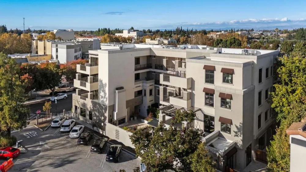 221 Hope Street Mountain View, CA 94041