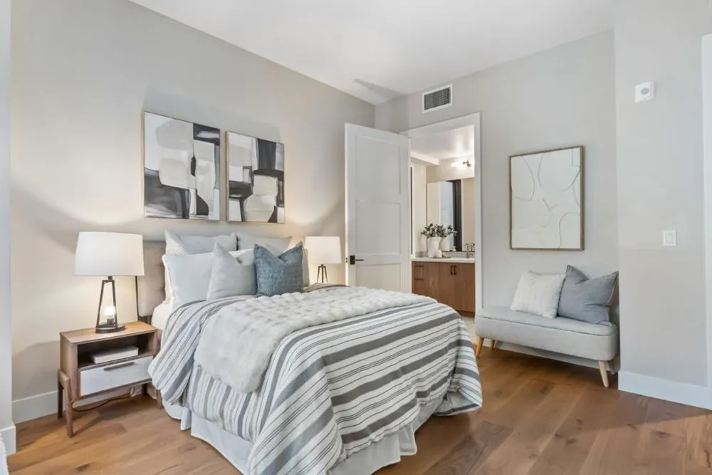 221 Hope Street Mountain View, CA 94041