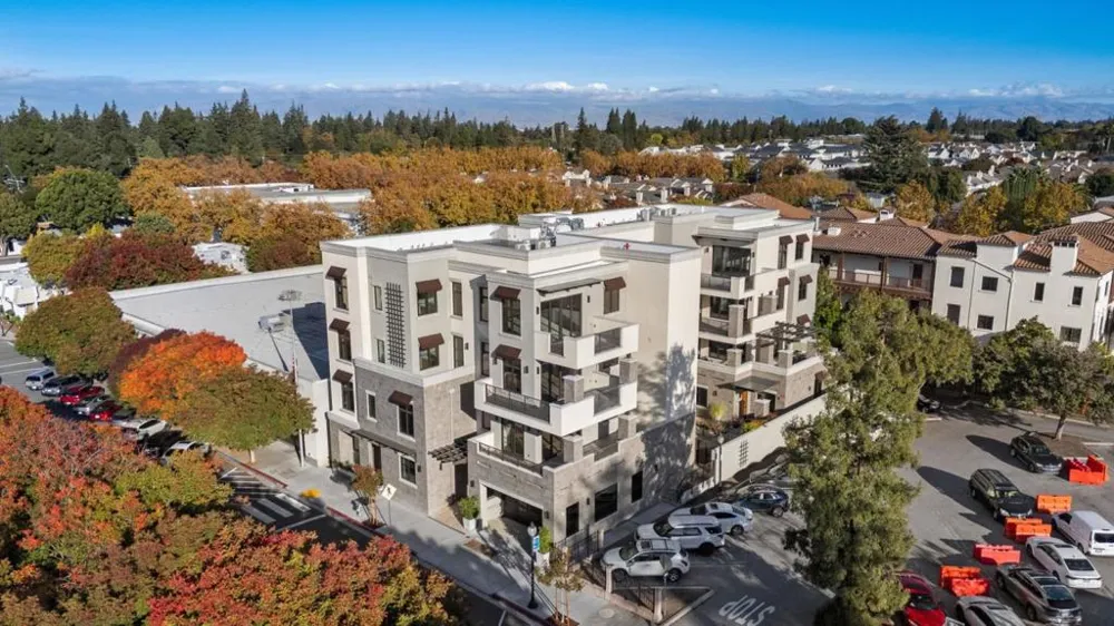 221 Hope Street Mountain View, CA 94041