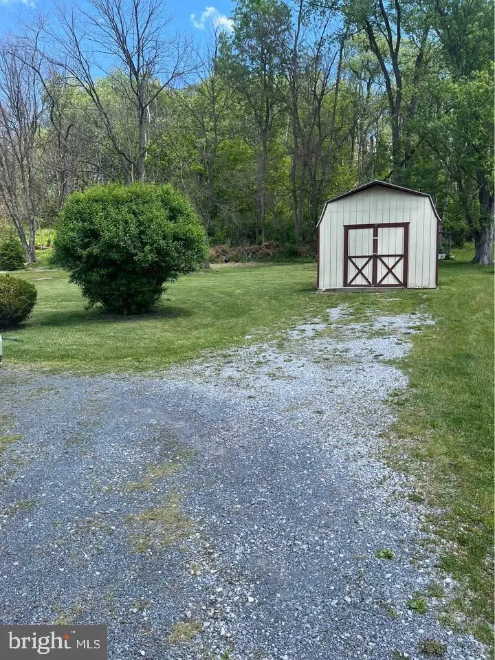 1060 INDUSTRIAL AVENUE Bedford, PA 15522