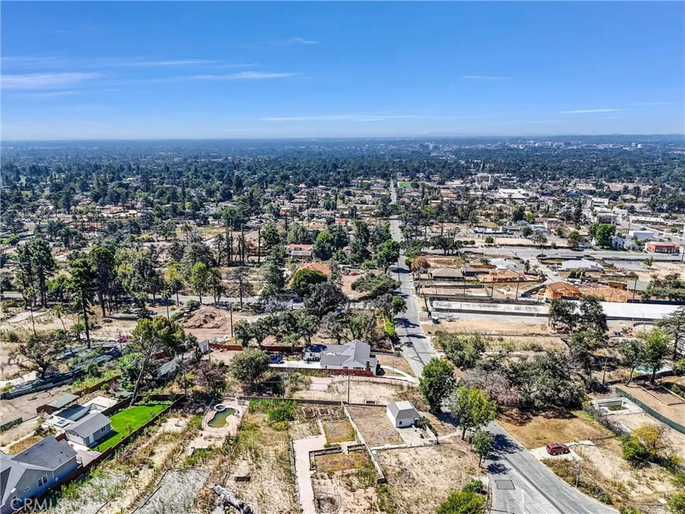 1085 Rubio Altadena, CA 91001