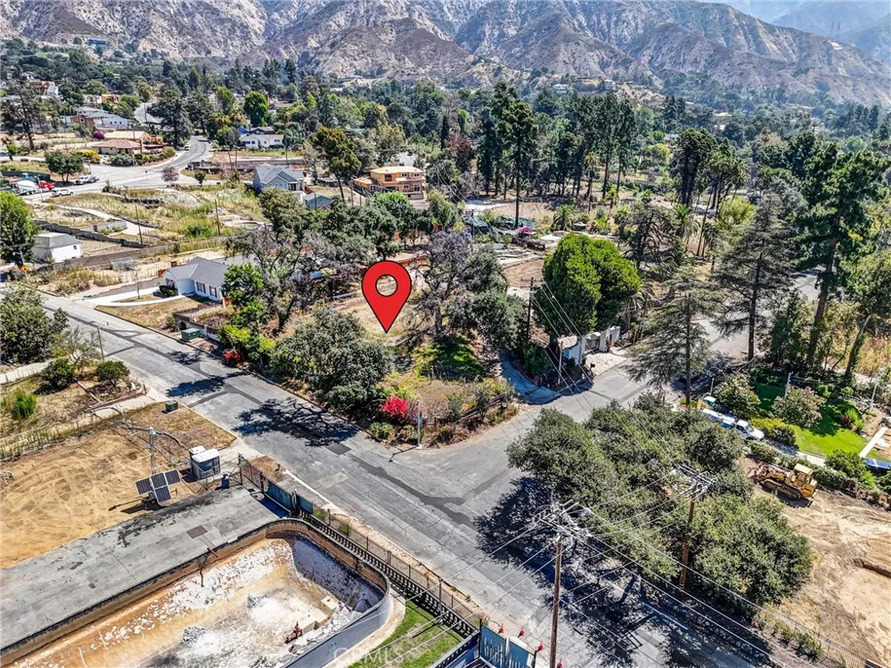 1085 Rubio Altadena, CA 91001