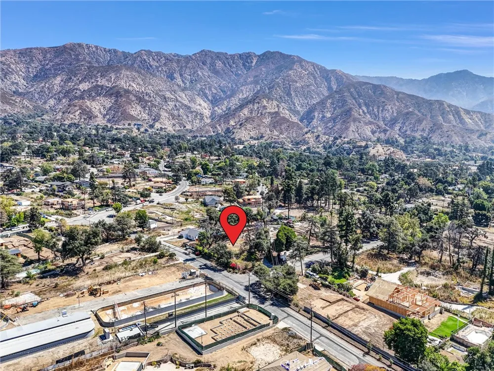 1085 Rubio Altadena, CA 91001
